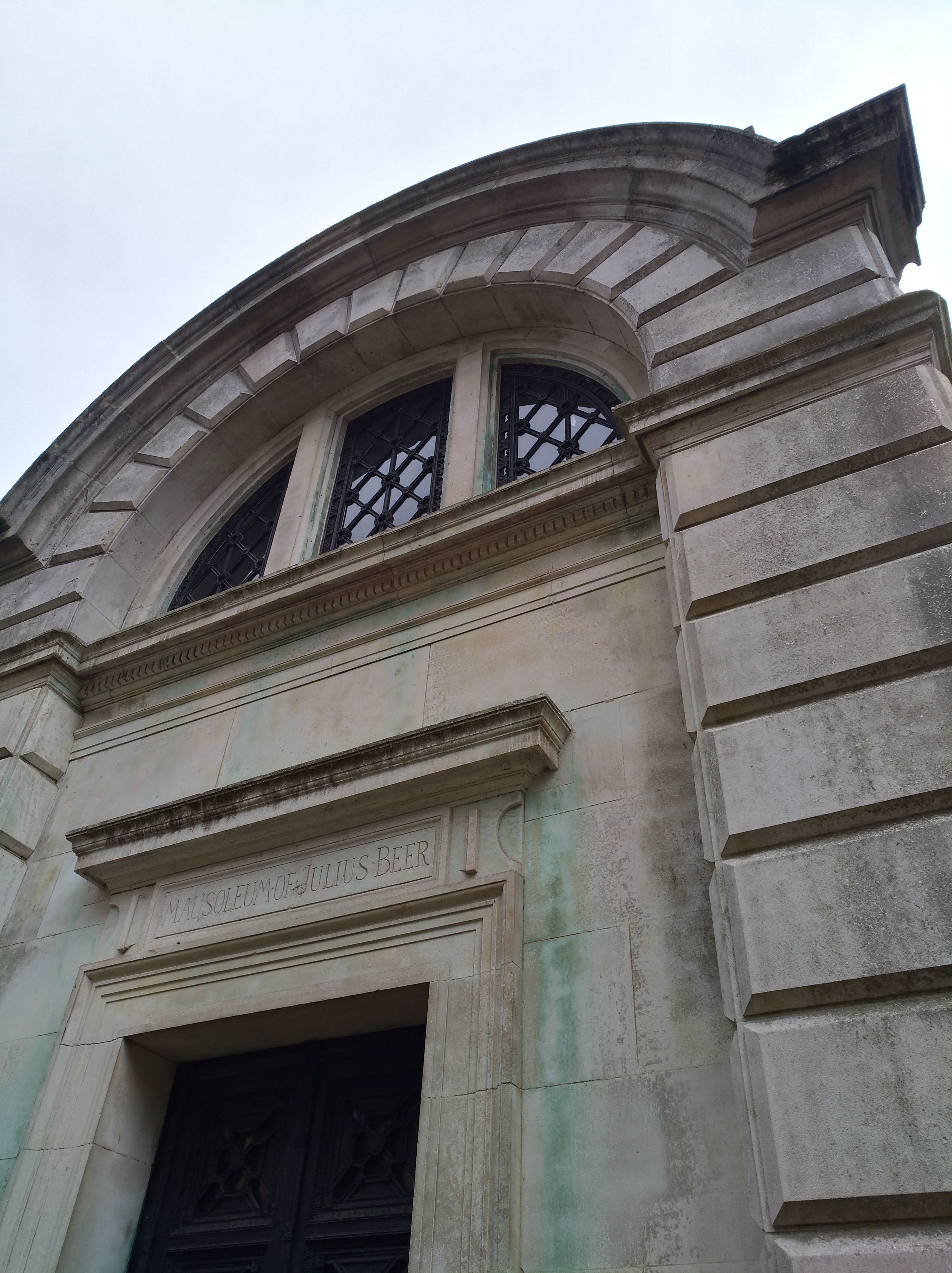 Image of Ada Beer's Tomb
