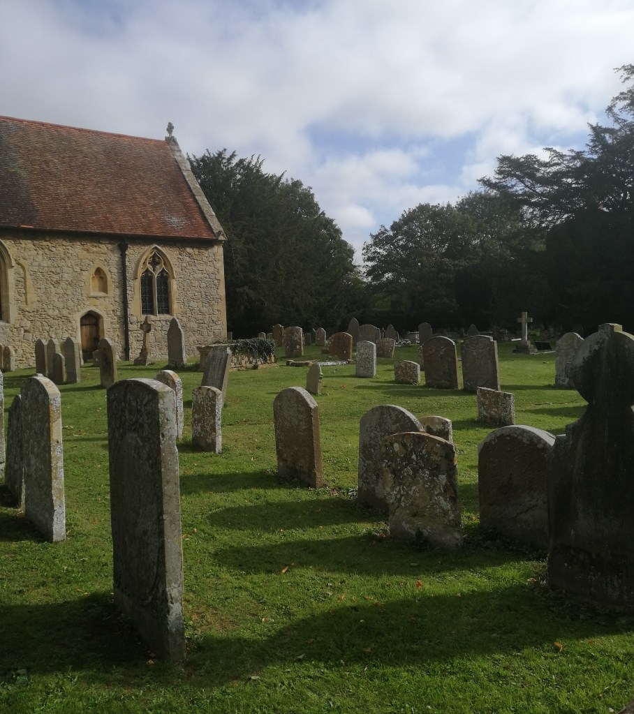All Saints churchyard, Sutton Courtney