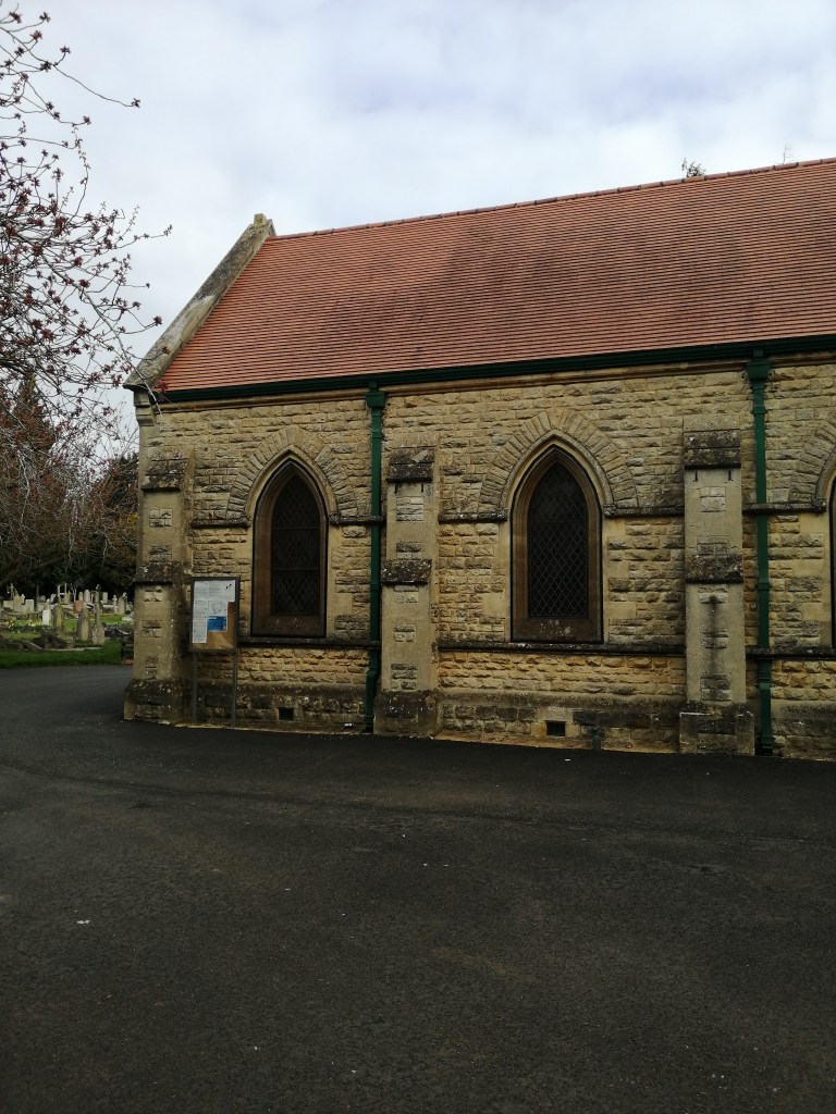 Image of chapel in Wolvercote cemetery in Oxford, UK.